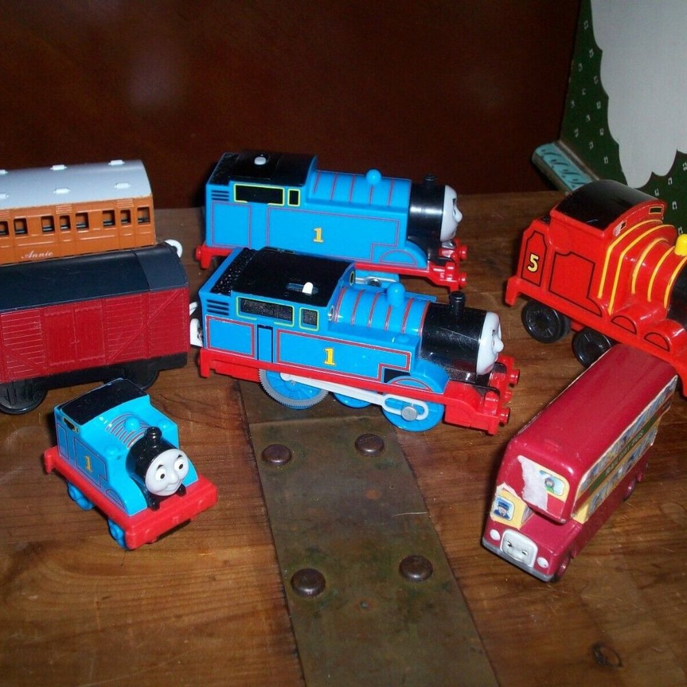 Thomas Train Lot Trackmaster Mini - 1993 ERTL Bulgy Vehicles Lot of 7 pieces
